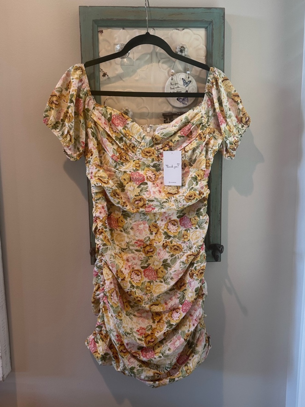 NWT Inmod Floral Ruched Off-Shoulder Dress in Yellow and Pink Size M